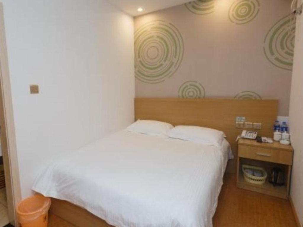 Greentree Inn Zhejiang Ningbo South Railway Station Express Hotel Luaran gambar