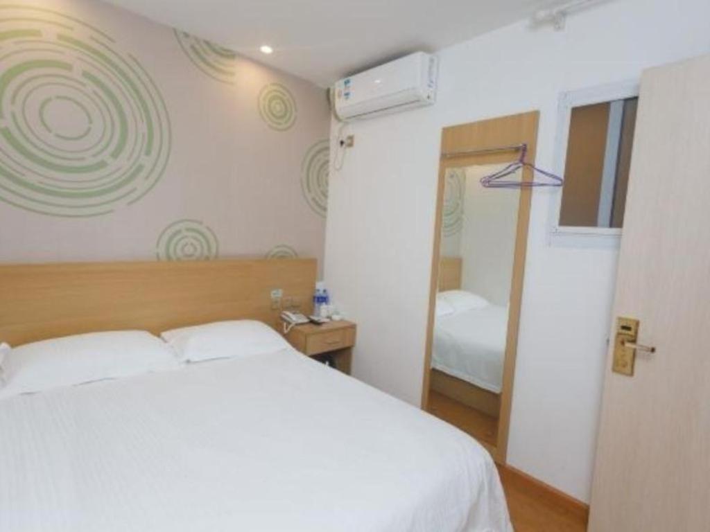 Greentree Inn Zhejiang Ningbo South Railway Station Express Hotel Luaran gambar